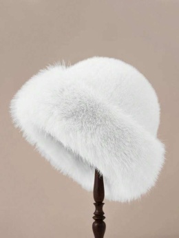 Luksusowa czapka biała